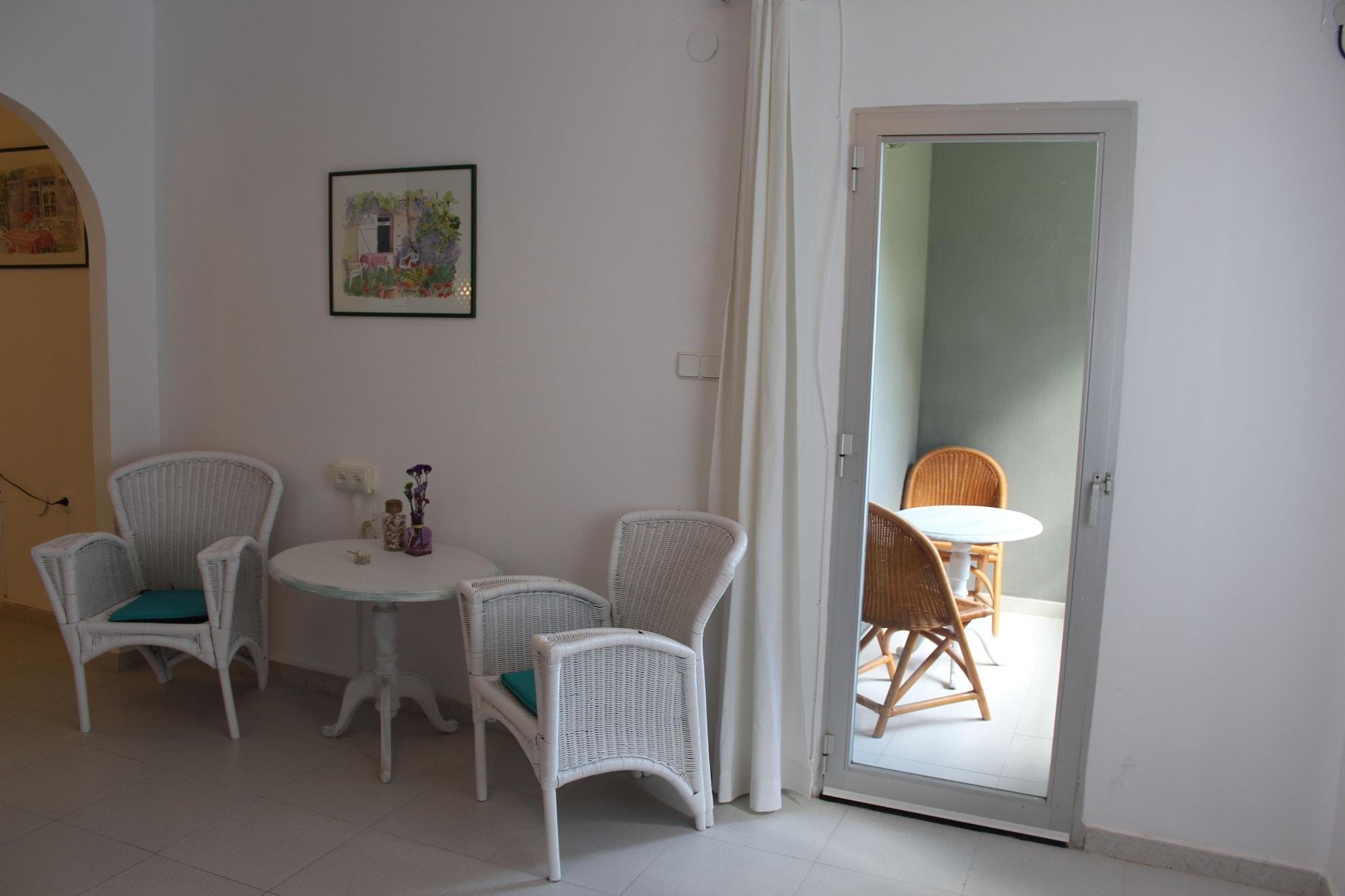 Hostal La Torre Almuñécar Exterior foto