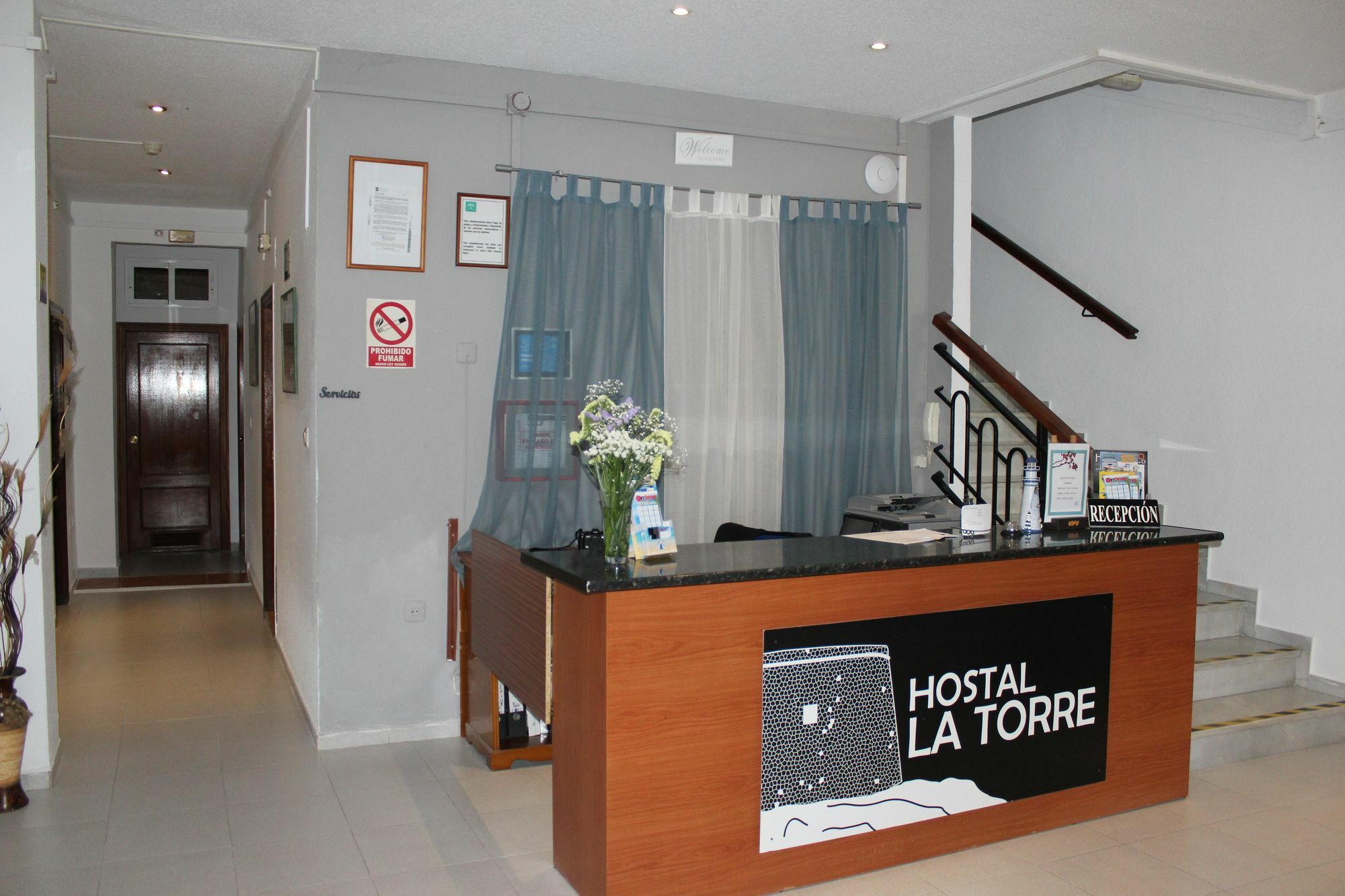 Hostal La Torre Almuñécar Exterior foto